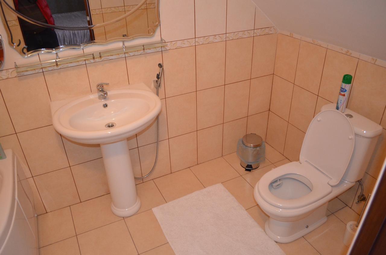 Hotel Fiyesta Starokostyantyniv Εξωτερικό φωτογραφία